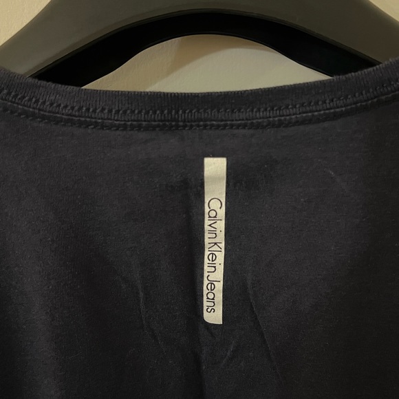 Calvin Klein Men’s Graphic Tee size Large - Picture 4 of 8